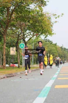 Runner Photo 5673997