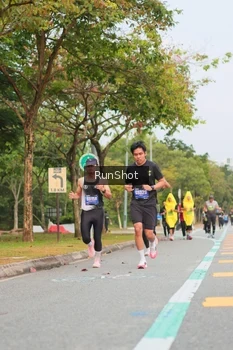 Runner Photo 5674000