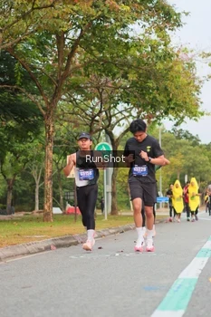 Runner Photo 5674004