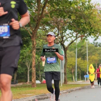 Runner Photo 5674016