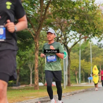 Runner Photo 5674018