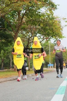 Runner Photo 5674060