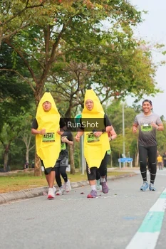 Runner Photo 5674062
