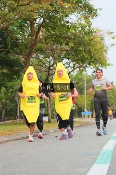 Runner Photo 5674063