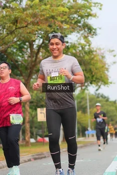 Runner Photo 5674088