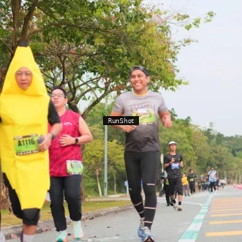 Runner Photo 5674091