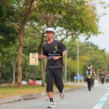 Runner Photo 5674093