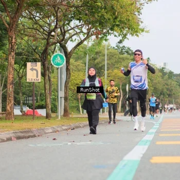 Runner Photo 5674102