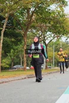 Runner Photo 5674126