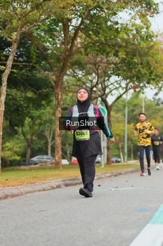 Runner Photo 5674129