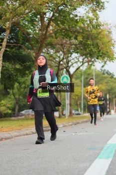 Runner Photo 5674132