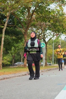 Runner Photo 5674143