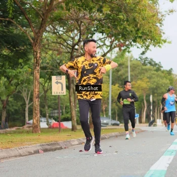 Runner Photo 5674152