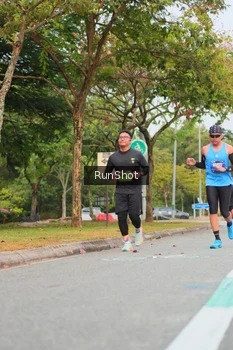 Runner Photo 5674158