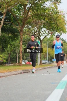 Runner Photo 5674162