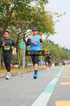 Runner Photo 5674164