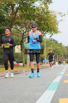 Runner Photo 5674167