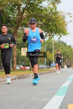 Runner Photo 5674180