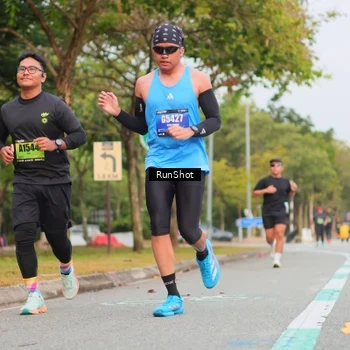 Runner Photo 5674184