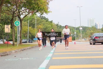 Runner Photo 5674189
