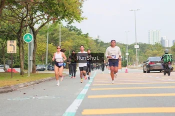 Runner Photo 5674196