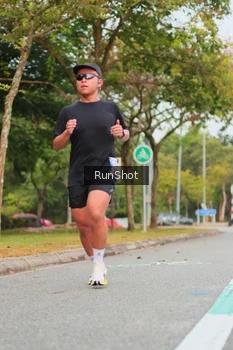 Runner Photo 5674203
