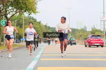 Runner Photo 5674208