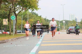 Runner Photo 5674209