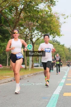 Runner Photo 5674216