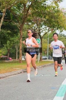 Runner Photo 5674220