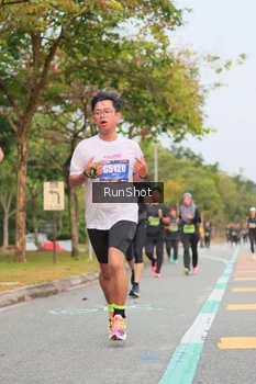 Runner Photo 5674225