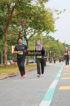 Runner Photo 5674249