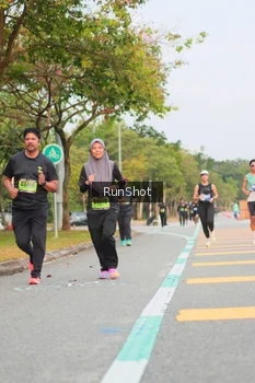 Runner Photo 5674252