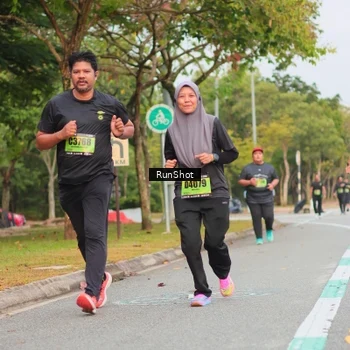 Runner Photo 5674258