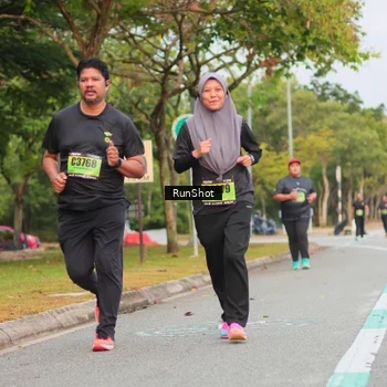 Runner Photo 5674261