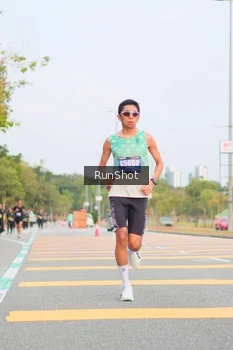 Runner Photo 5674281