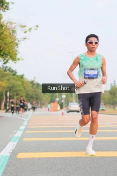 Runner Photo 5674284