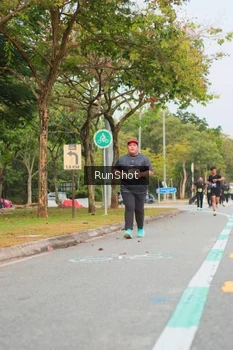 Runner Photo 5674288
