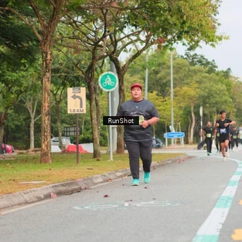 Runner Photo 5674290