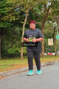 Runner Photo 5674306