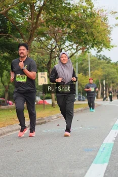 Runner Photo 5674326