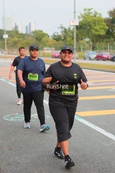 Runner Photo 5674328