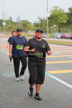 Runner Photo 5674329