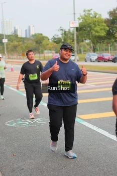 Runner Photo 5674336