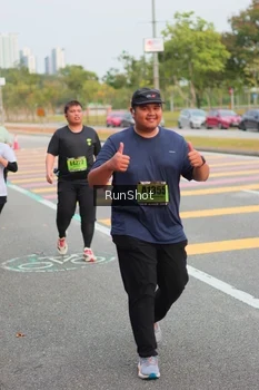 Runner Photo 5674344