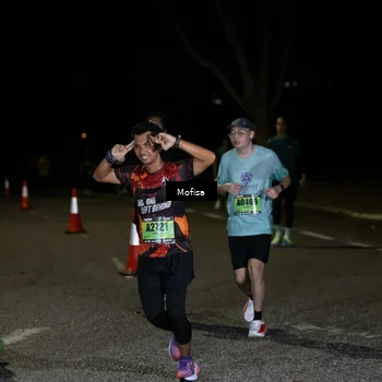 Runner Photo 5674348