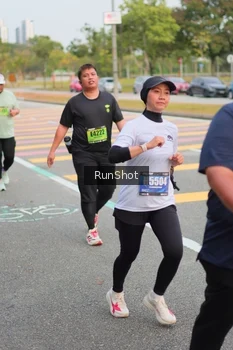 Runner Photo 5674351