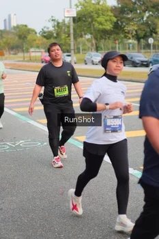 Runner Photo 5674354