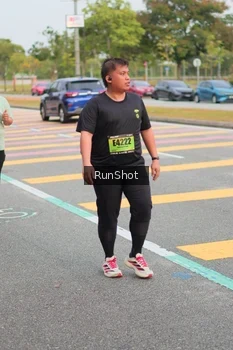 Runner Photo 5674365