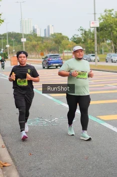 Runner Photo 5674369